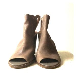 Lucky Brand Womens Lisza Fabric Peep Toe